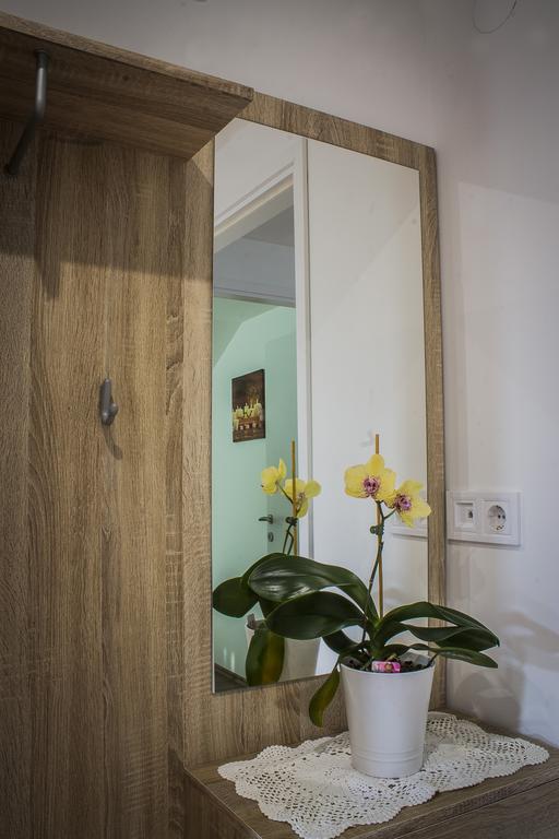 Apartmani Anna 圣马丁娜穆里 外观 照片