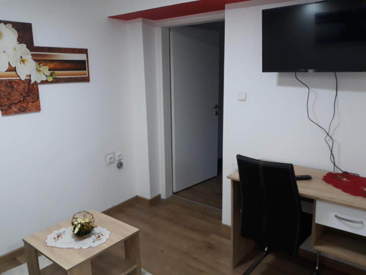 Apartmani Anna 圣马丁娜穆里 外观 照片